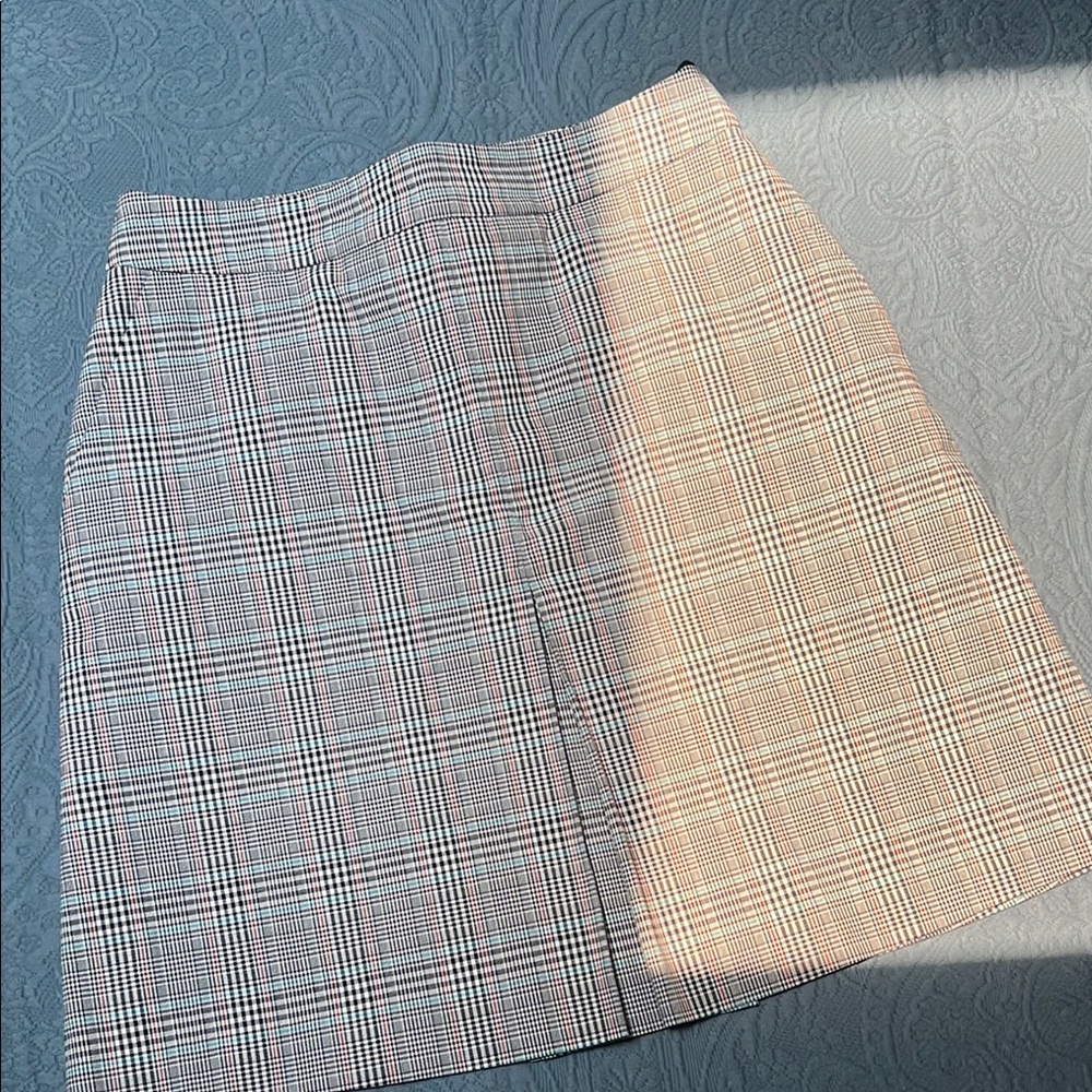 BOSS Size 10 Plaid Women's Skirt- Black + White with Torquoise